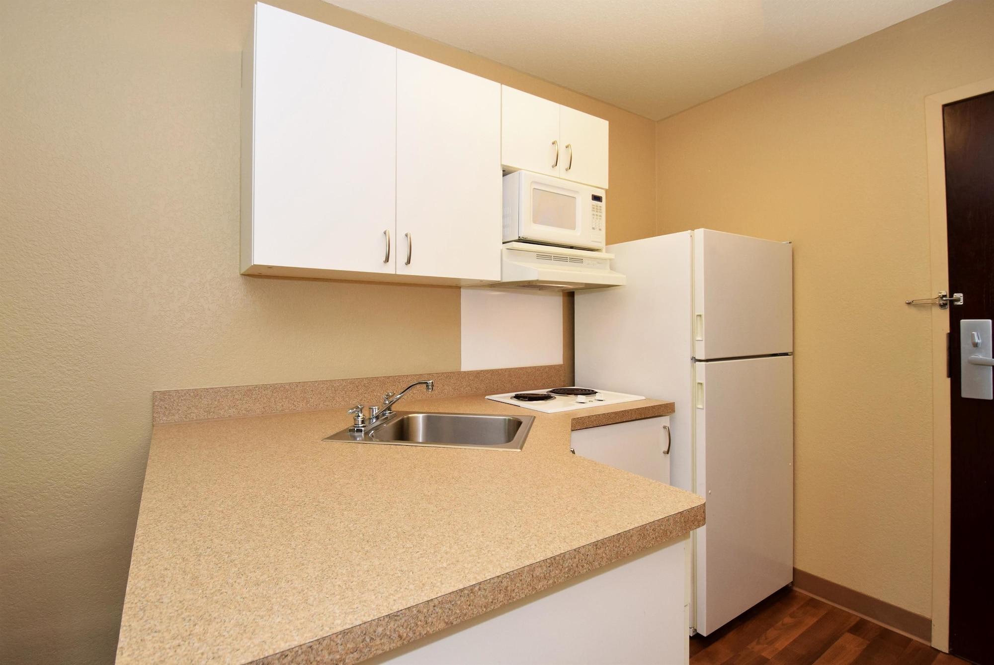 Extended Stay America Select Suites - Austin - Northwest - Lakeline Mall Екстер'єр фото