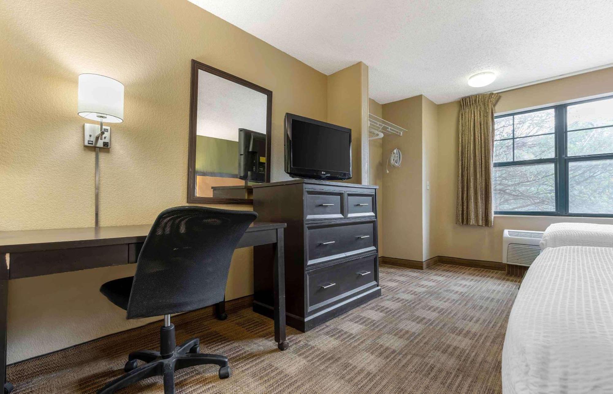 Extended Stay America Select Suites - Austin - Northwest - Lakeline Mall Екстер'єр фото
